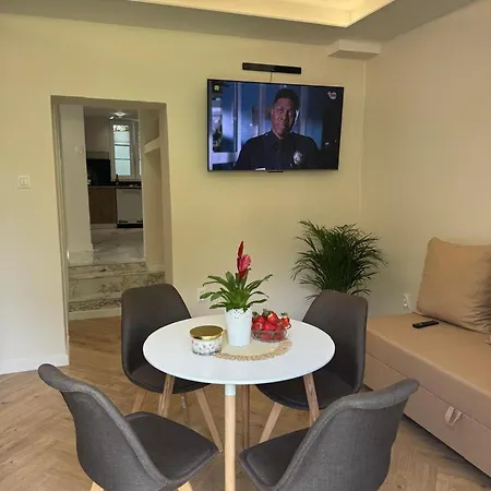 Apartment Z Ogrodem Zolnierska *